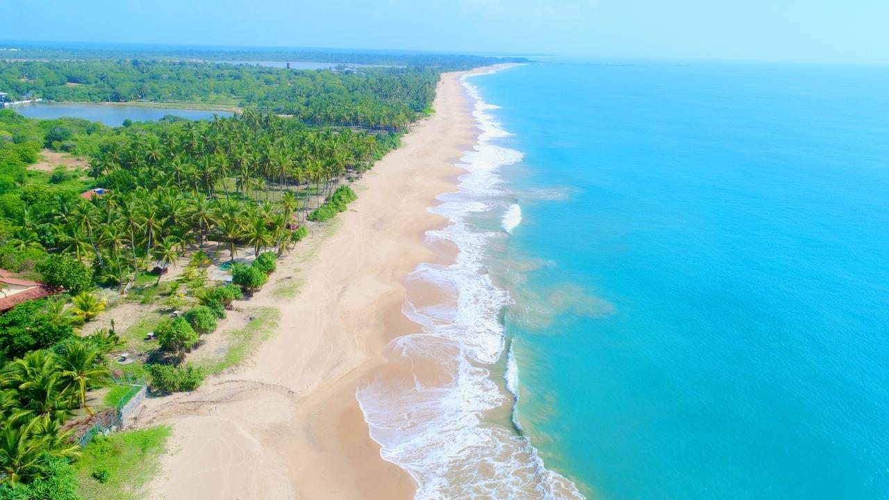 Ranna 212 Beach Resort Kahandamodara Zewnętrze zdjęcie